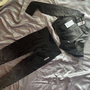 GymShark adapt ombré crop top and leggings set. Size Small